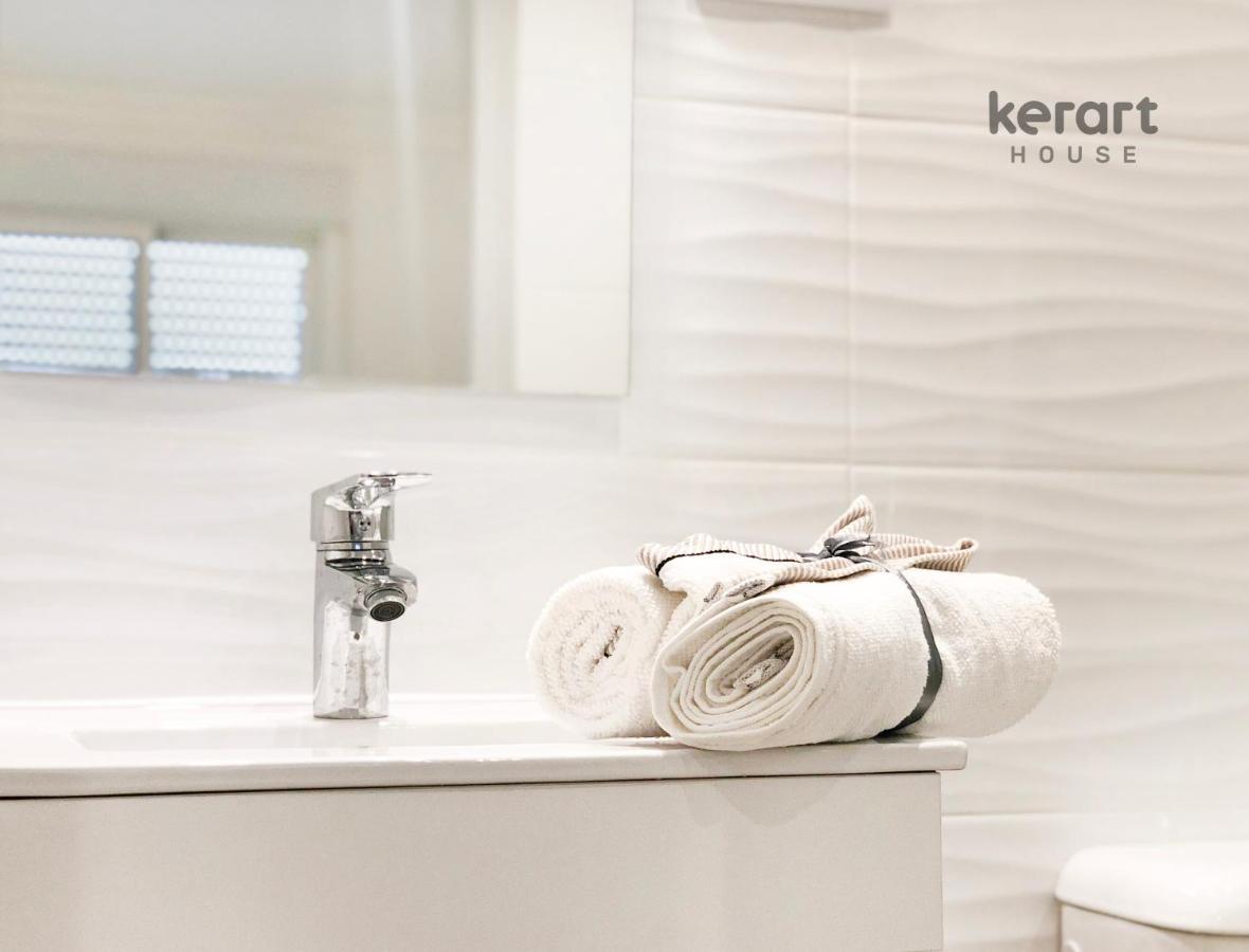Kerart House Hotel Armação de Pêra Екстериор снимка